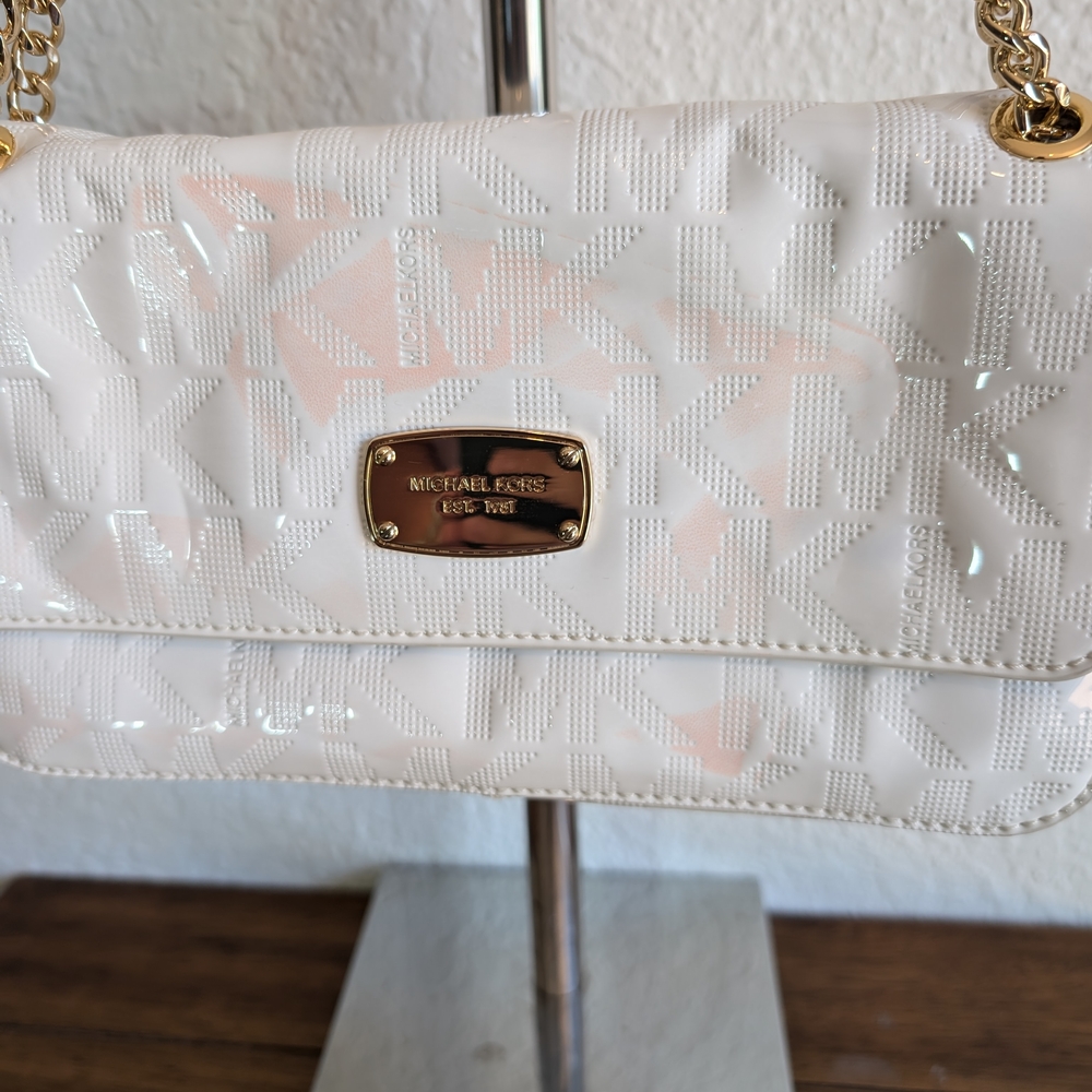 Michael Kors Jet Set Chain - Picture 3 of 7